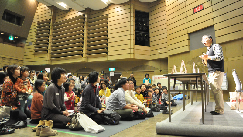 2011omocha_m800
